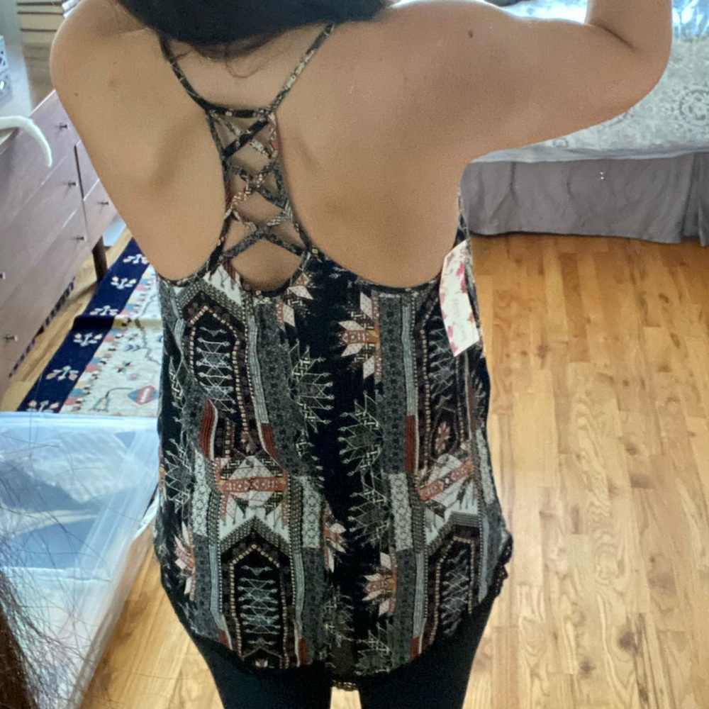 NWT Wild Pearl Nordstrom black pattern tank Size L